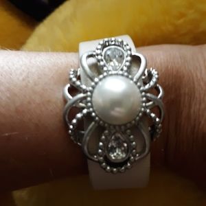 Lia Sophia bracelet